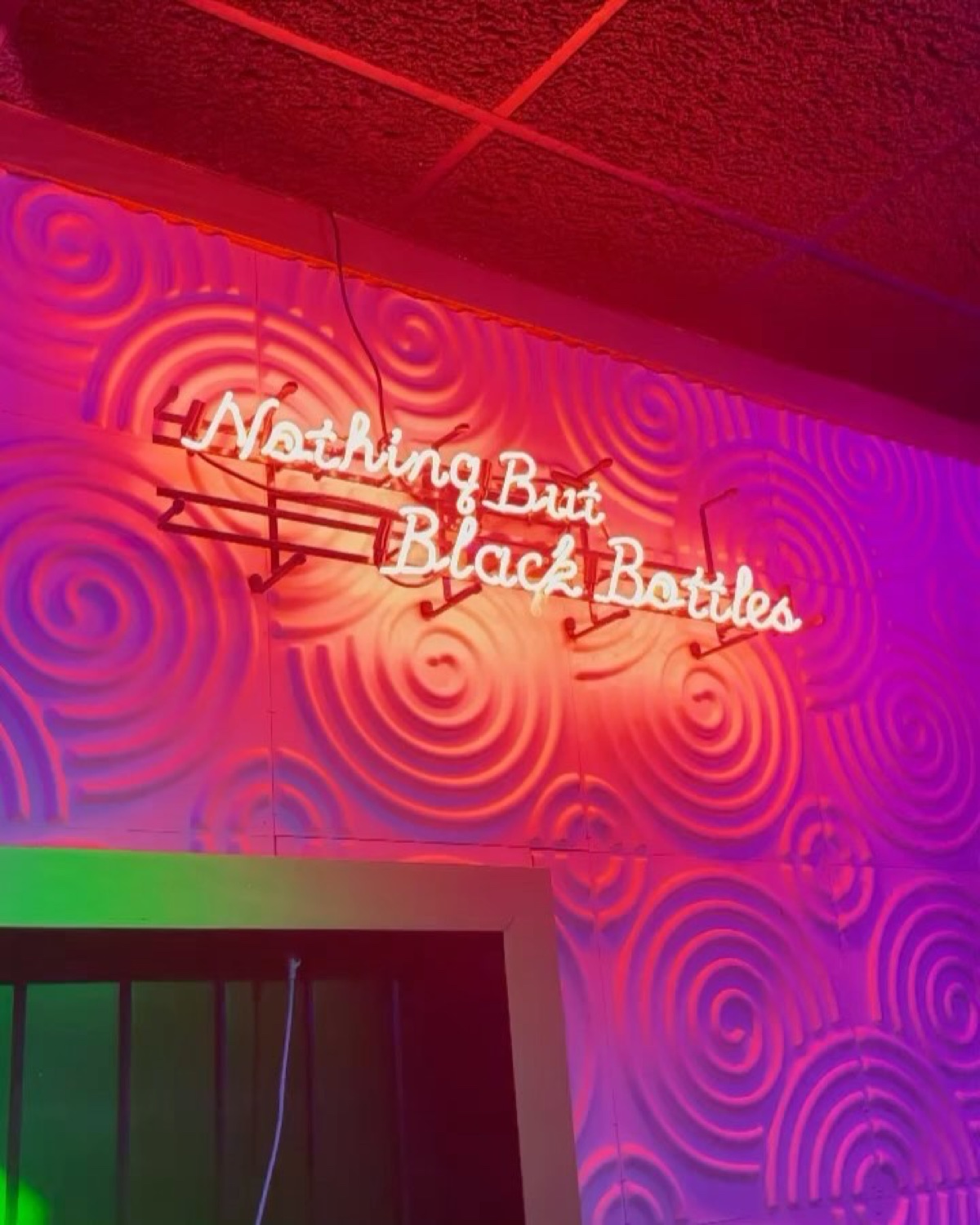 Weekly karaoke vibes