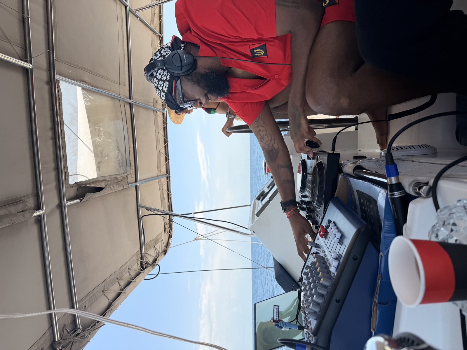 Zanzibar yacht party 5